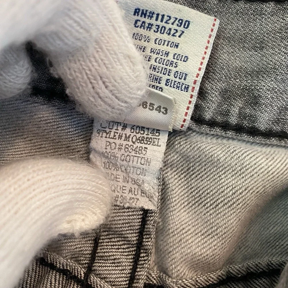 True Religion Ricky Jean Gray Wash Distressed Flap USA Straight Sz 31 Fit 32